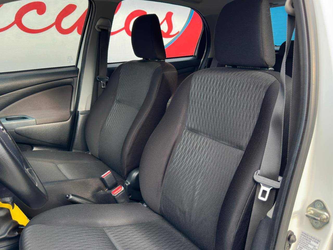 TOYOTA ETIOS