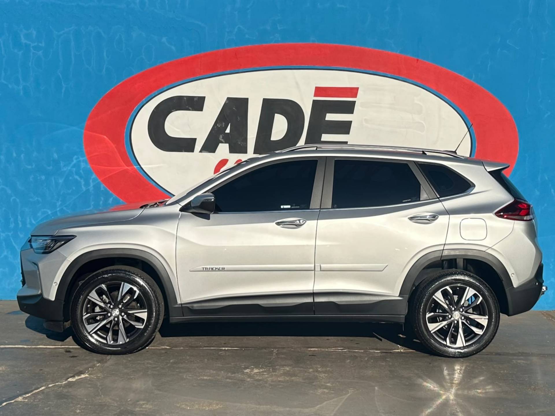 CHEVROLET TRACKER