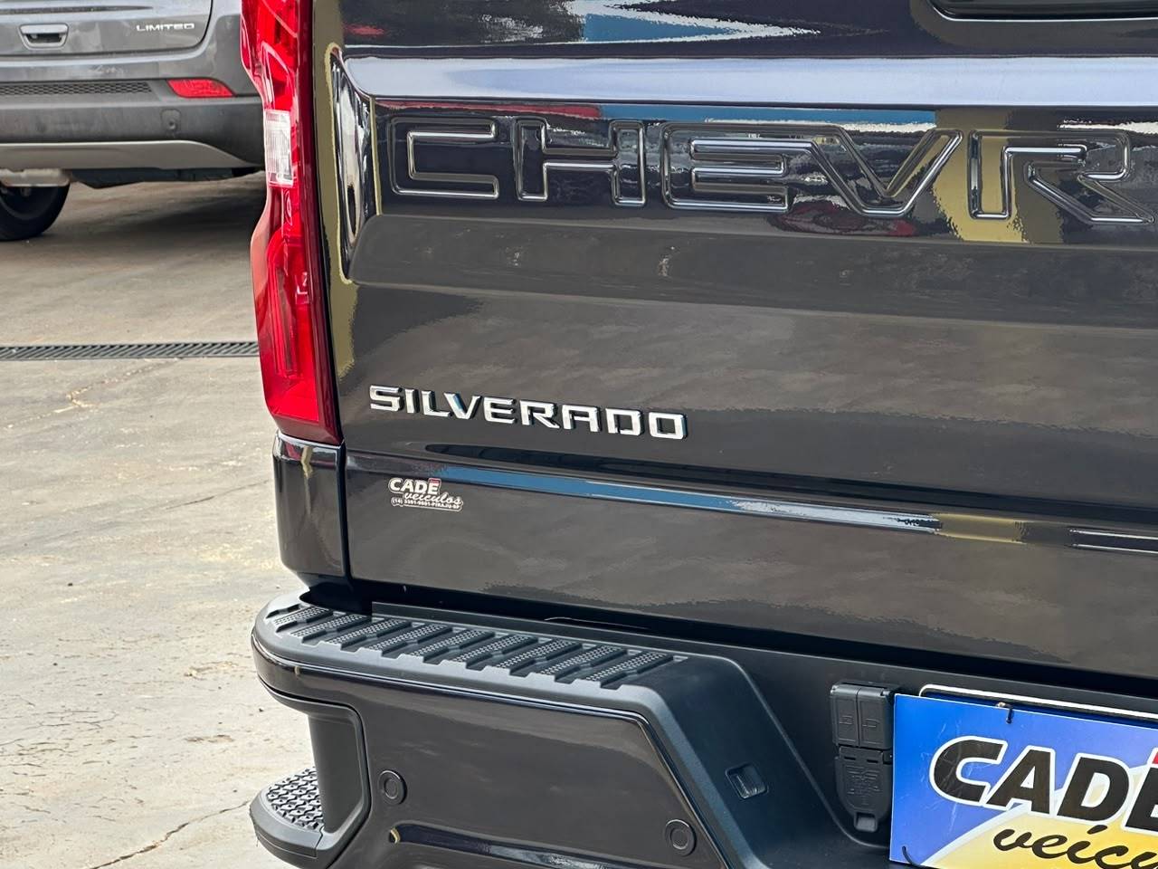 CHEVROLET SILVERADO