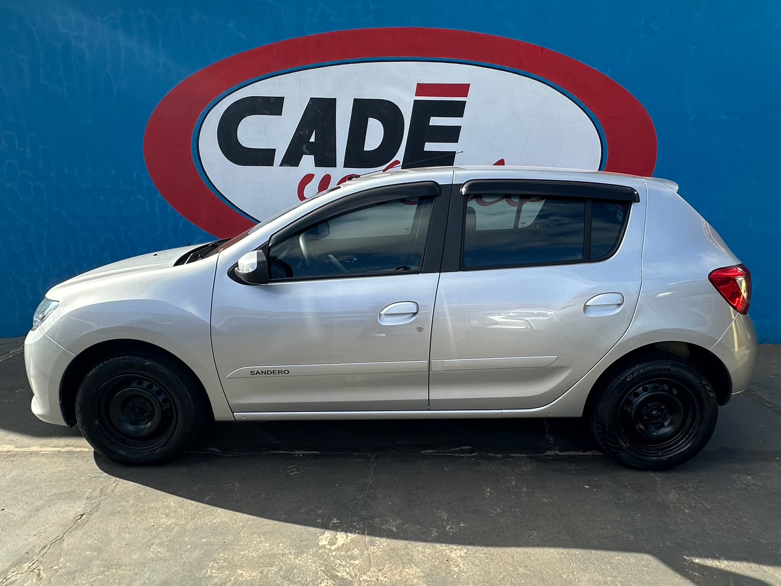 RENAULT SANDERO