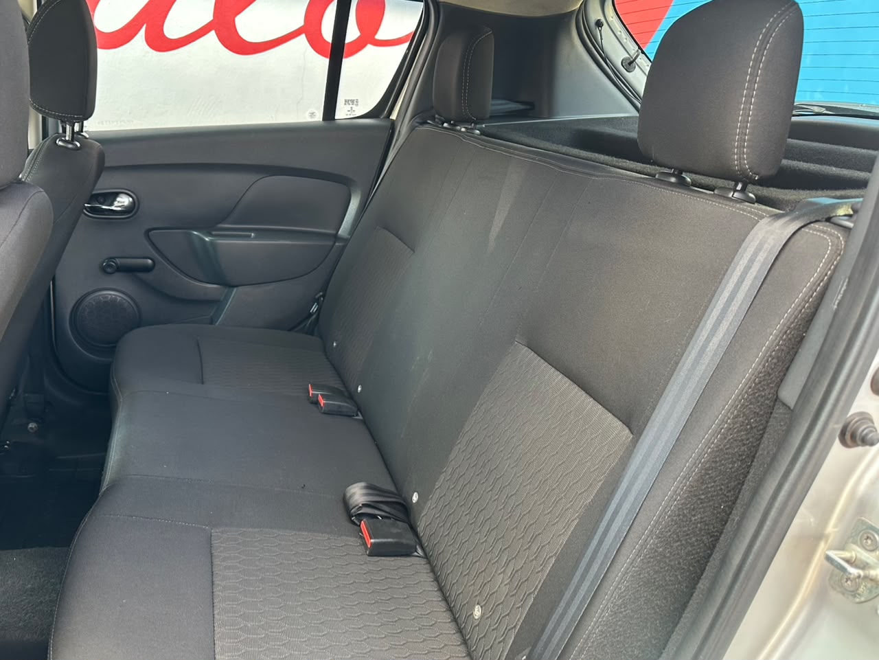 RENAULT SANDERO