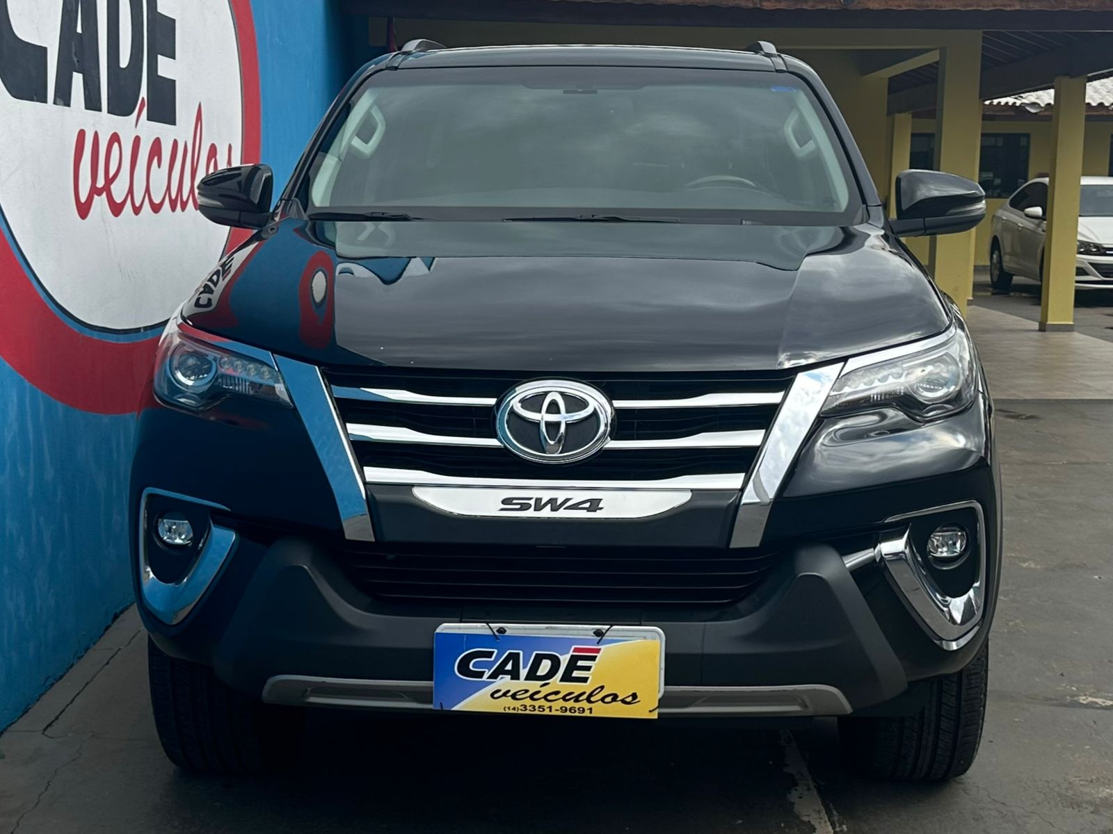 TOYOTA HILUX SW4