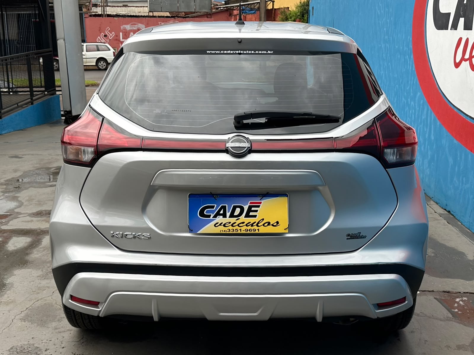 NISSAN KICKS