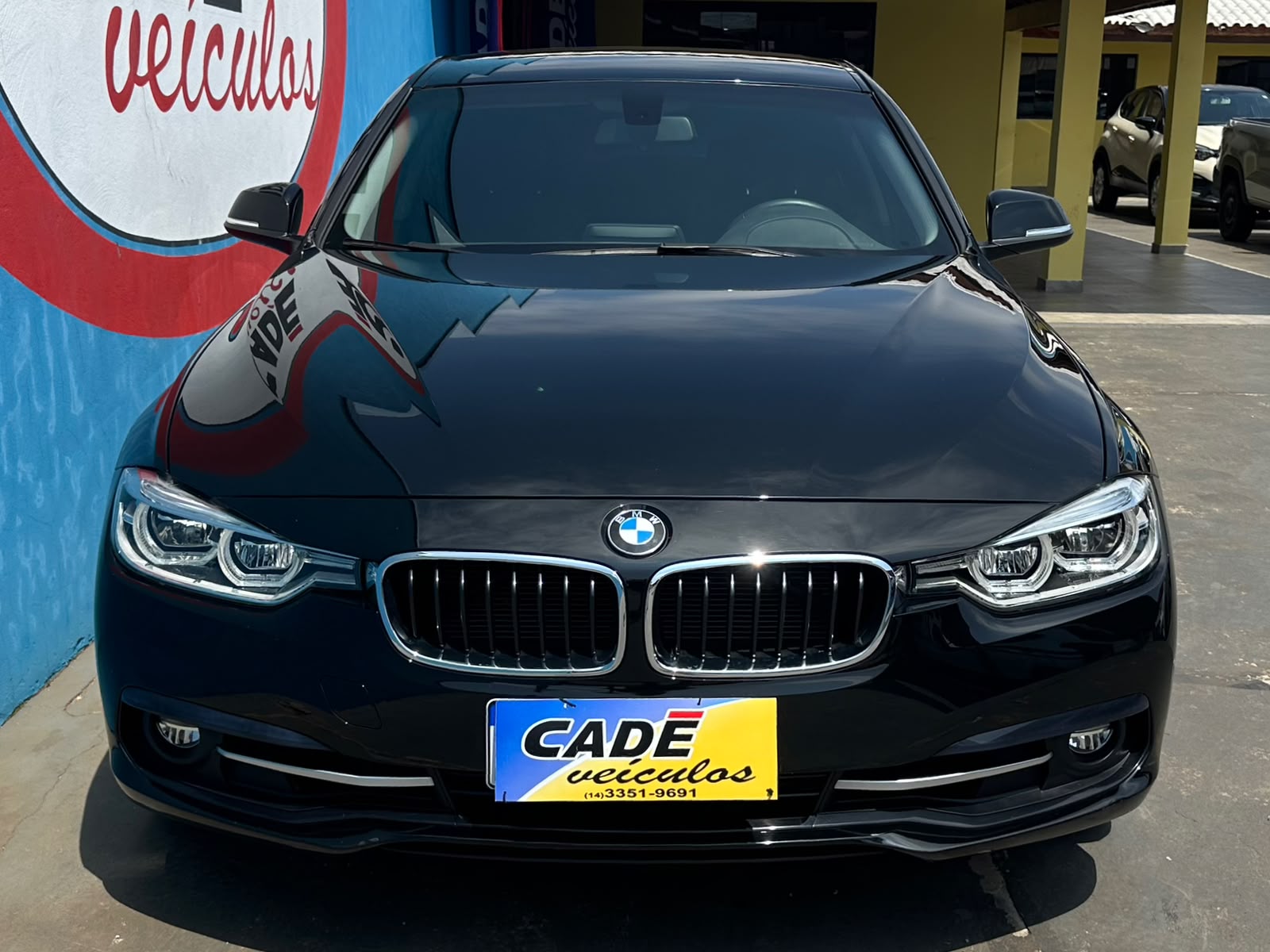 BMW 320i