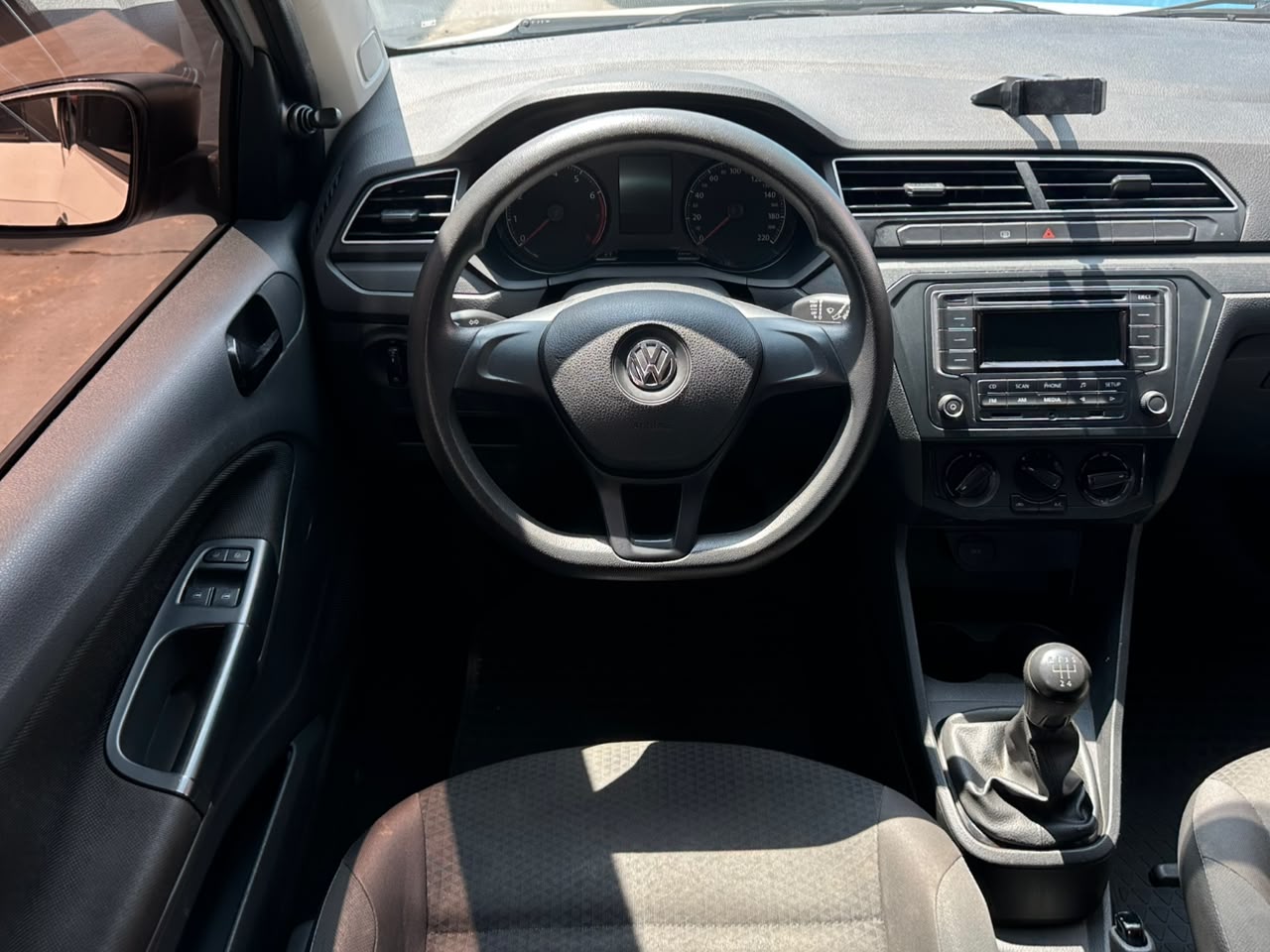 VOLKSWAGEN GOL