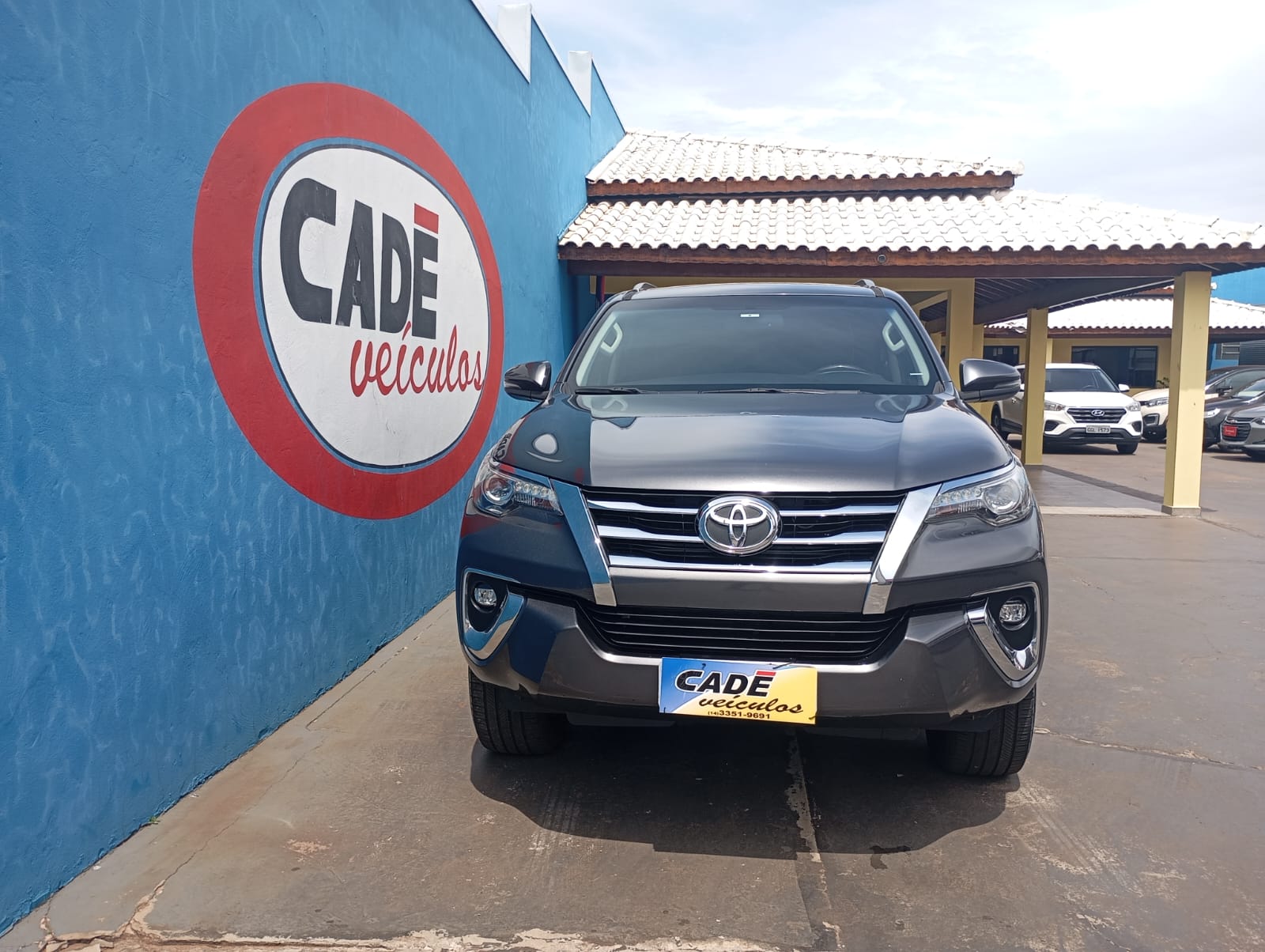 TOYOTA HILUX SW4