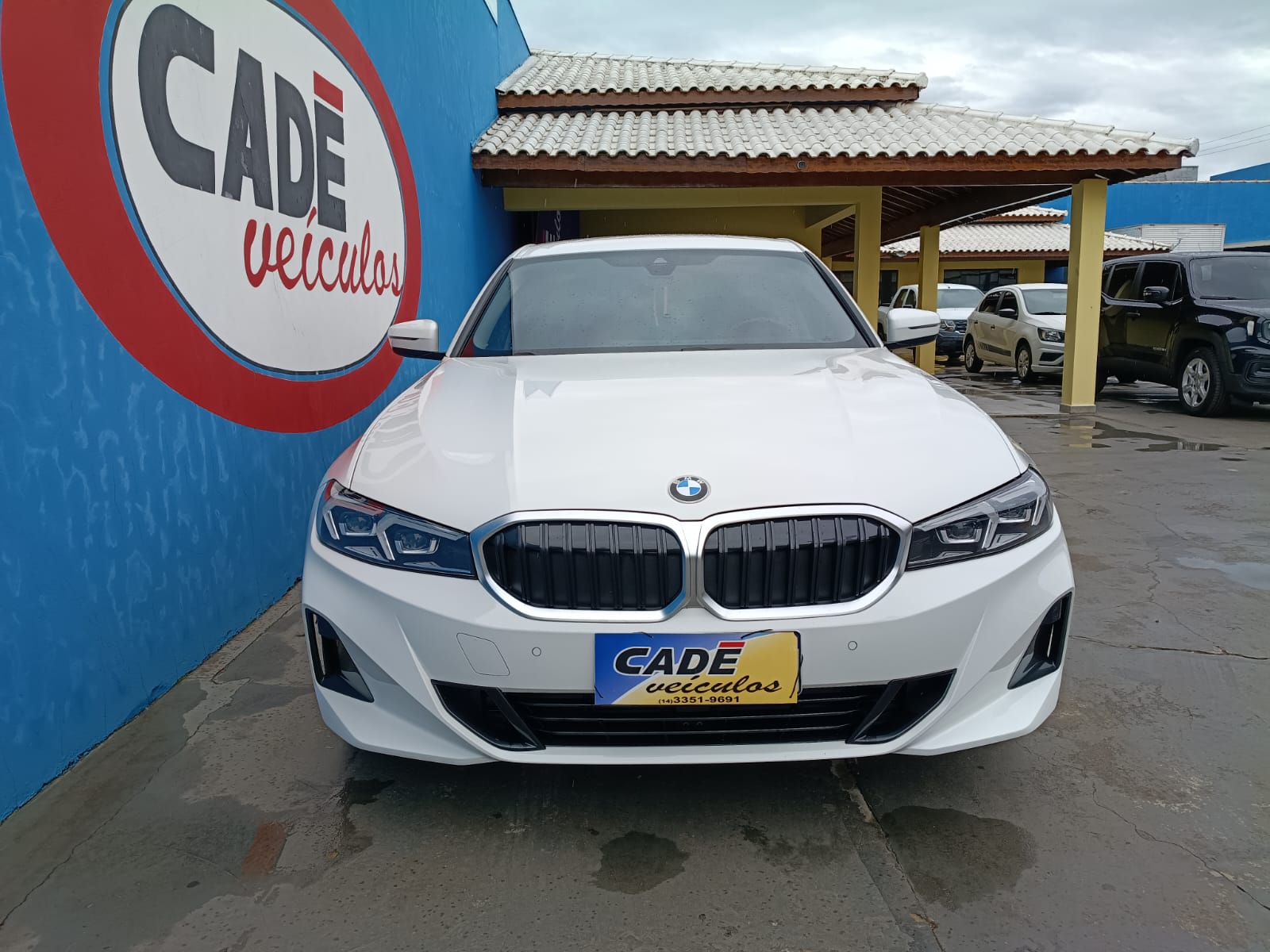 BMW 320i