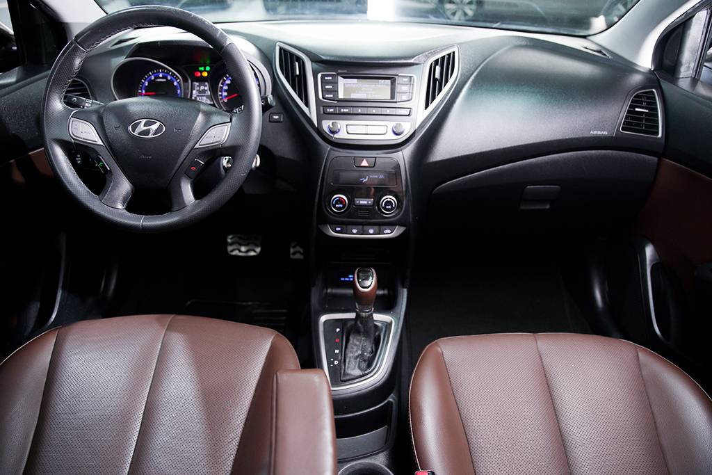 HYUNDAI HB20X