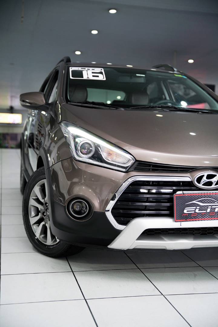 HYUNDAI HB20X
