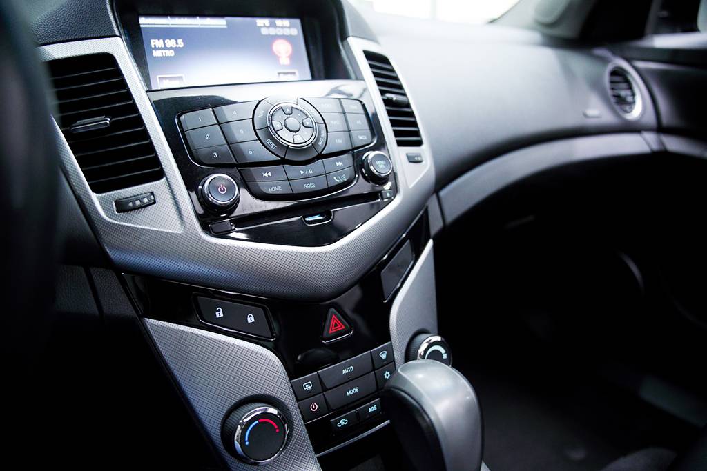 CHEVROLET CRUZE