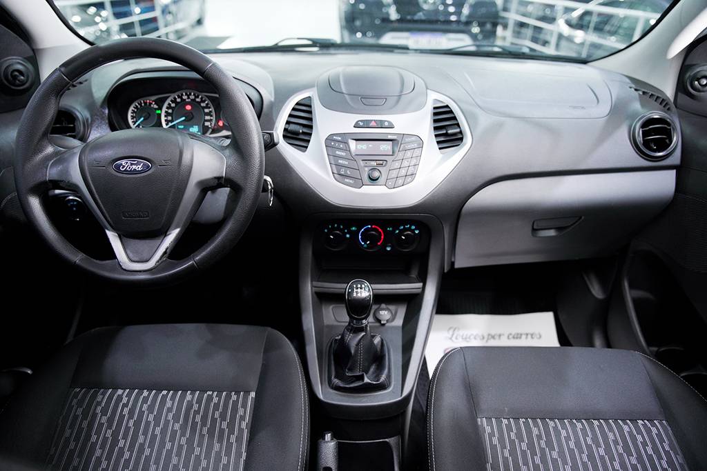 FORD KA