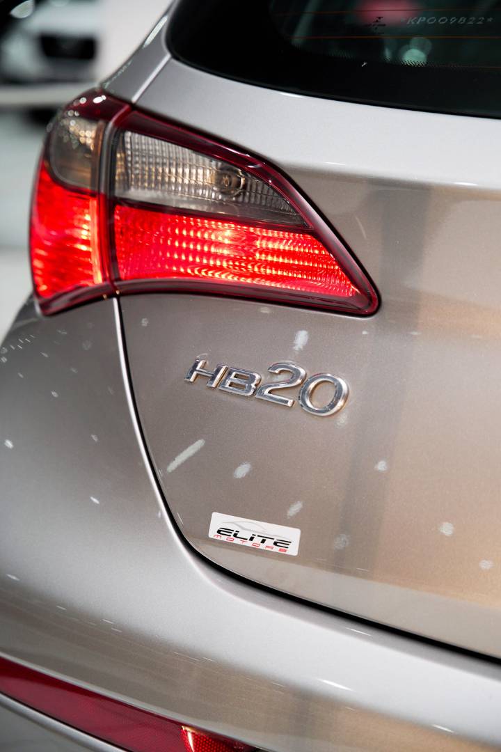 HYUNDAI HB20