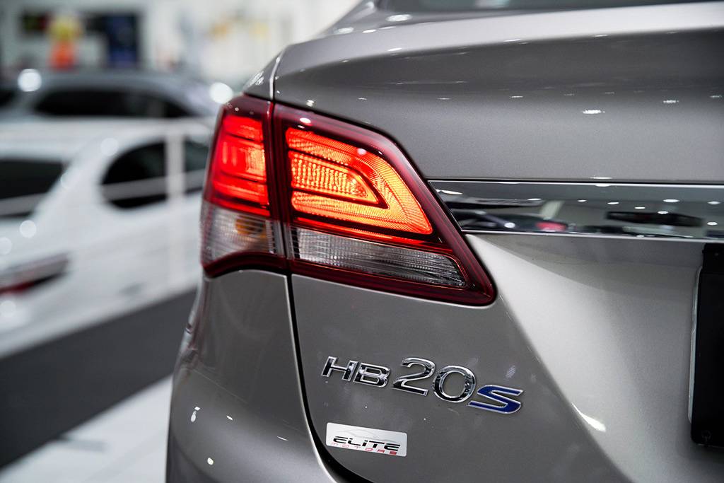 HYUNDAI HB20S