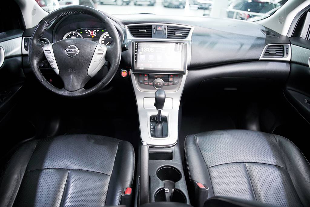 NISSAN SENTRA