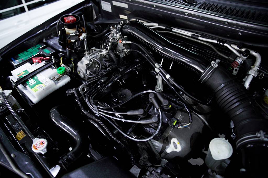 MITSUBISHI PAJERO TR4