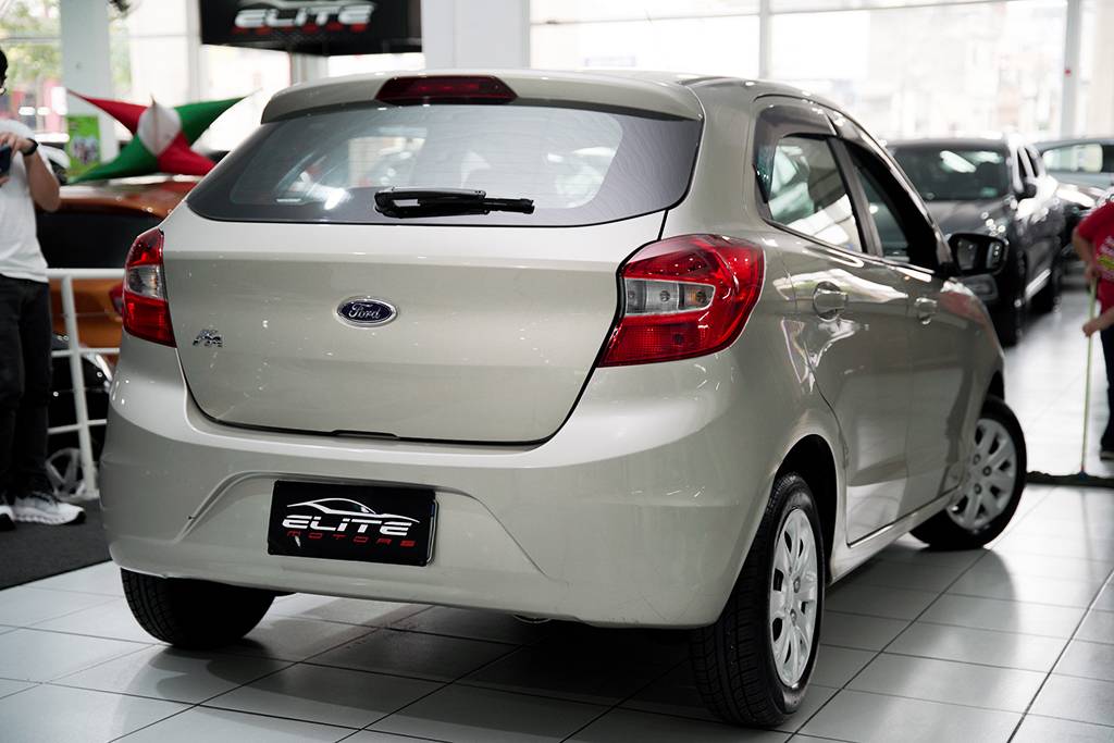 FORD KA