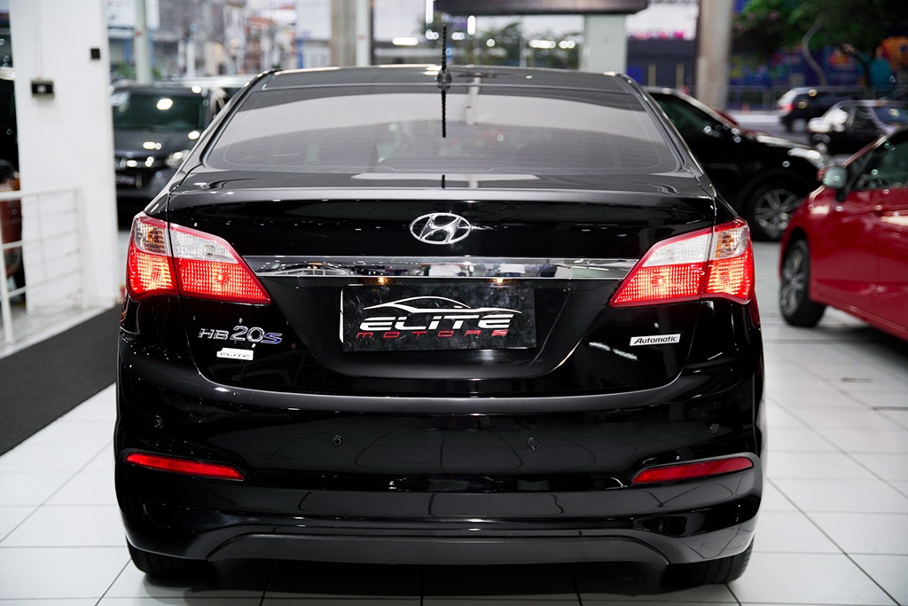HYUNDAI HB20S