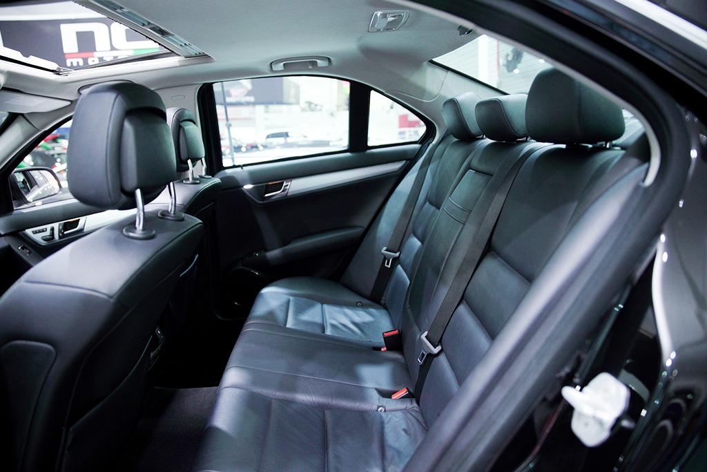 MERCEDES-BENZ C 280