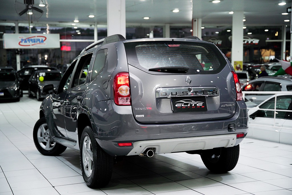 RENAULT DUSTER