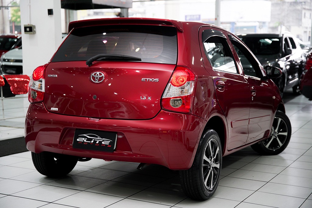 TOYOTA ETIOS