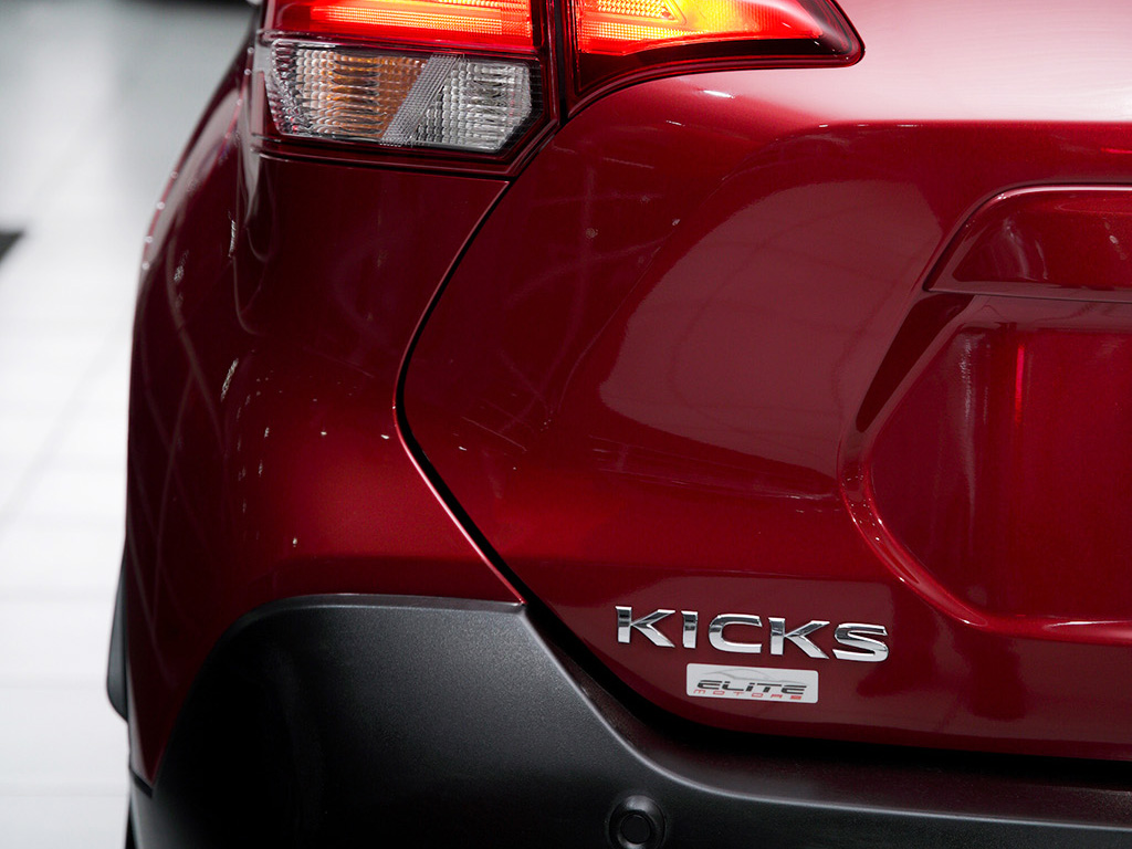 NISSAN KICKS