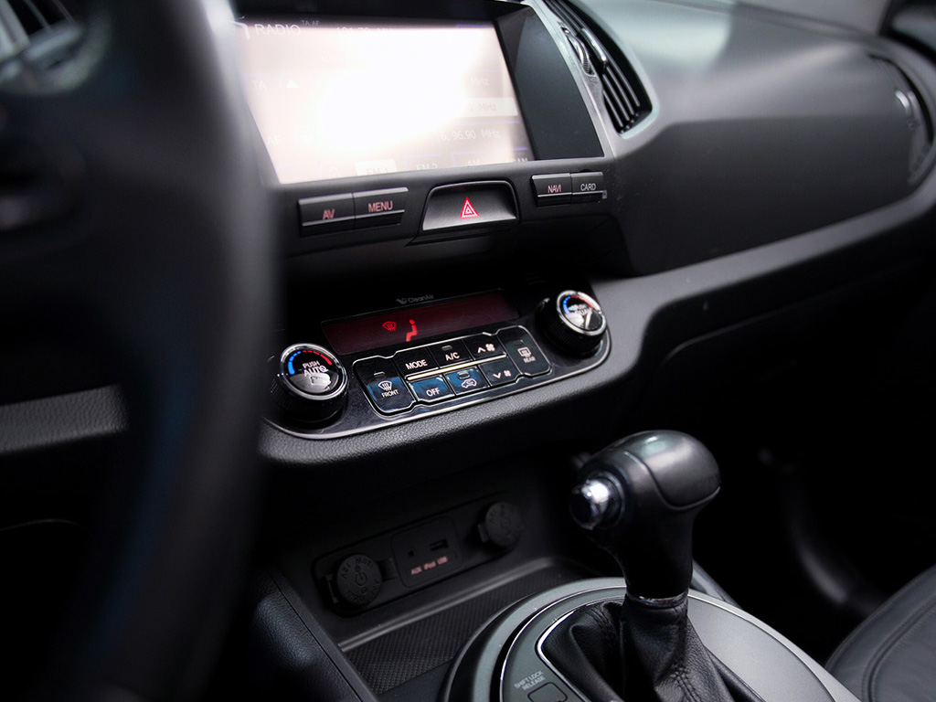 KIA SPORTAGE