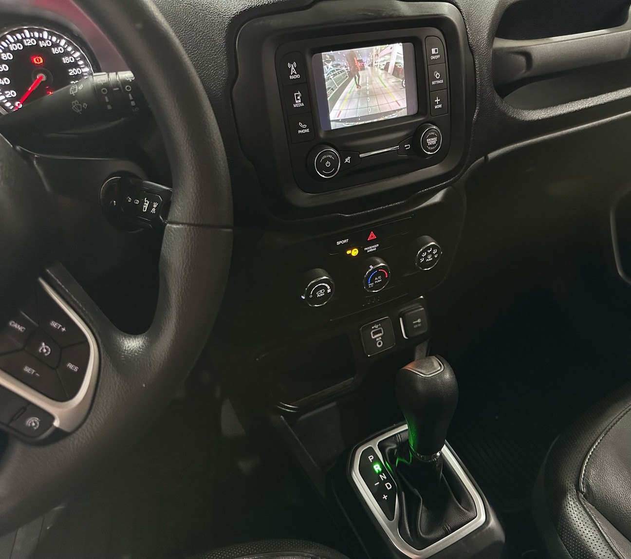 RENEGADE 1.8 16V SPORT