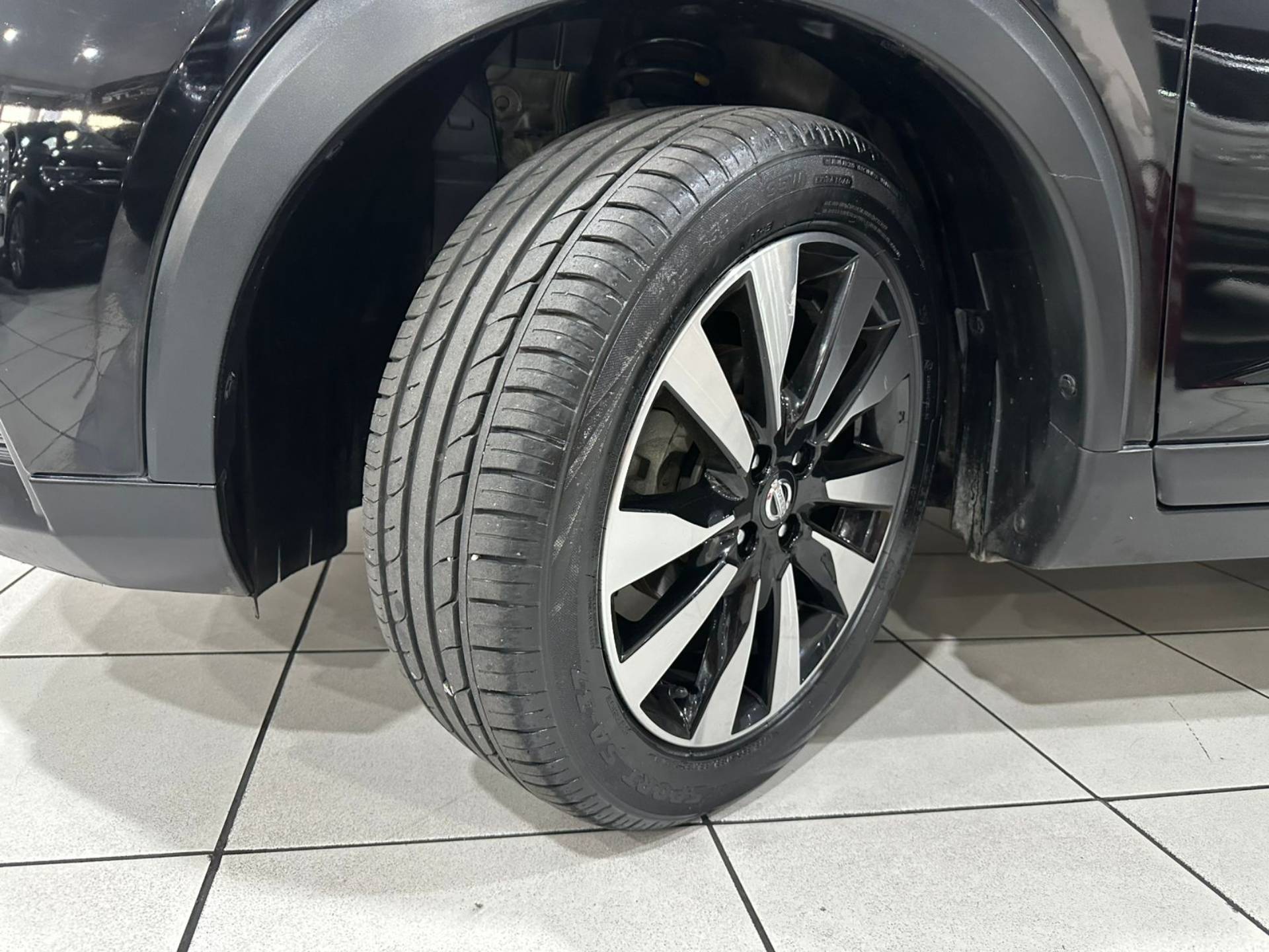 NISSAN KICKS
