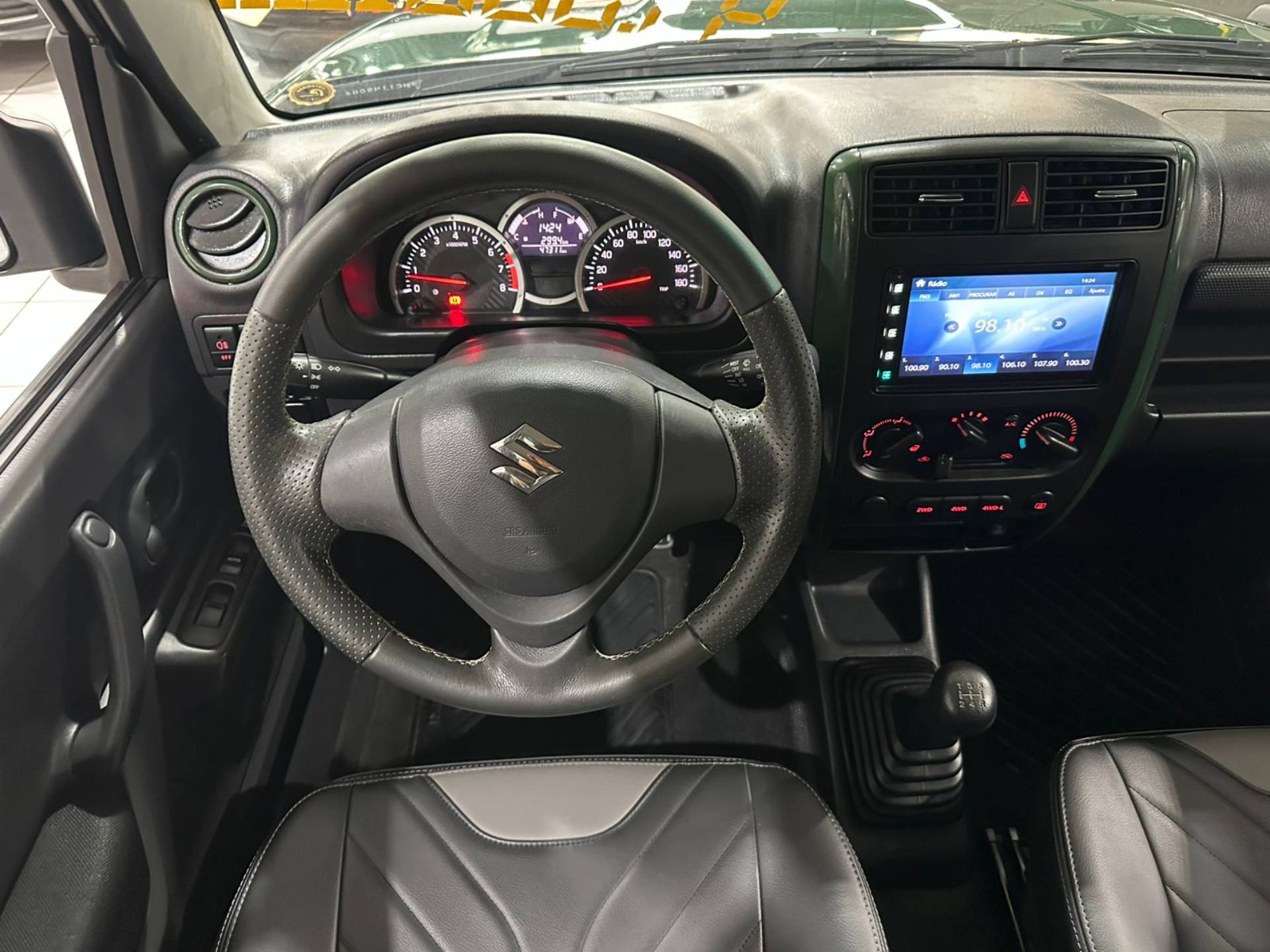 SUZUKI JIMNY