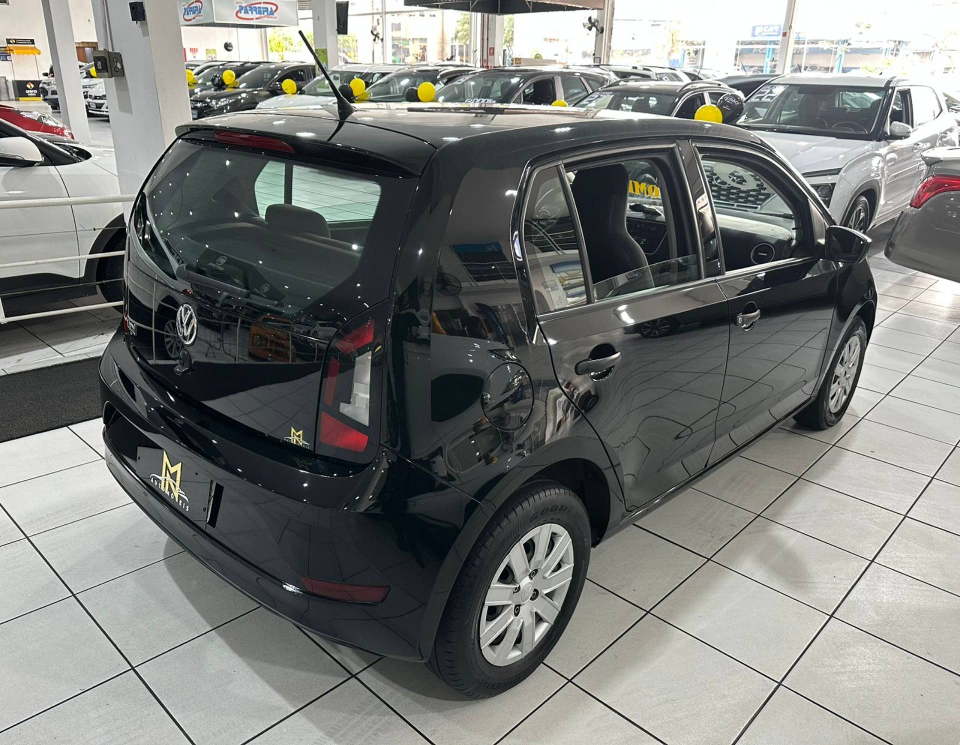 VOLKSWAGEN UP