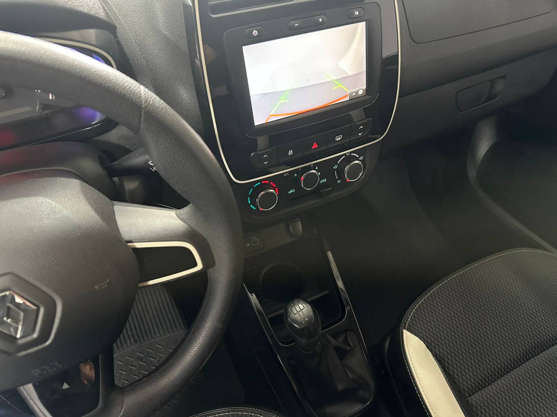 RENAULT KWID