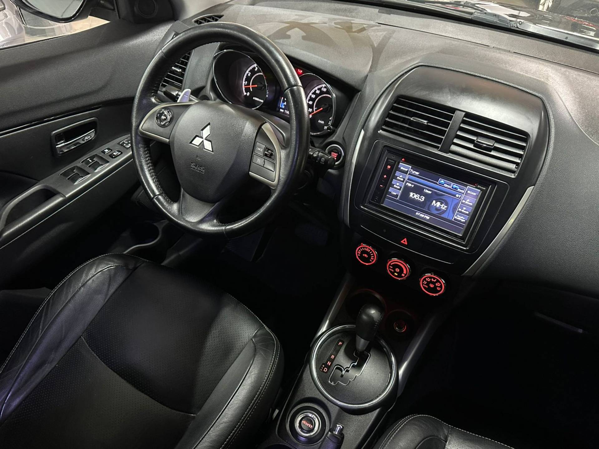 MITSUBISHI ASX