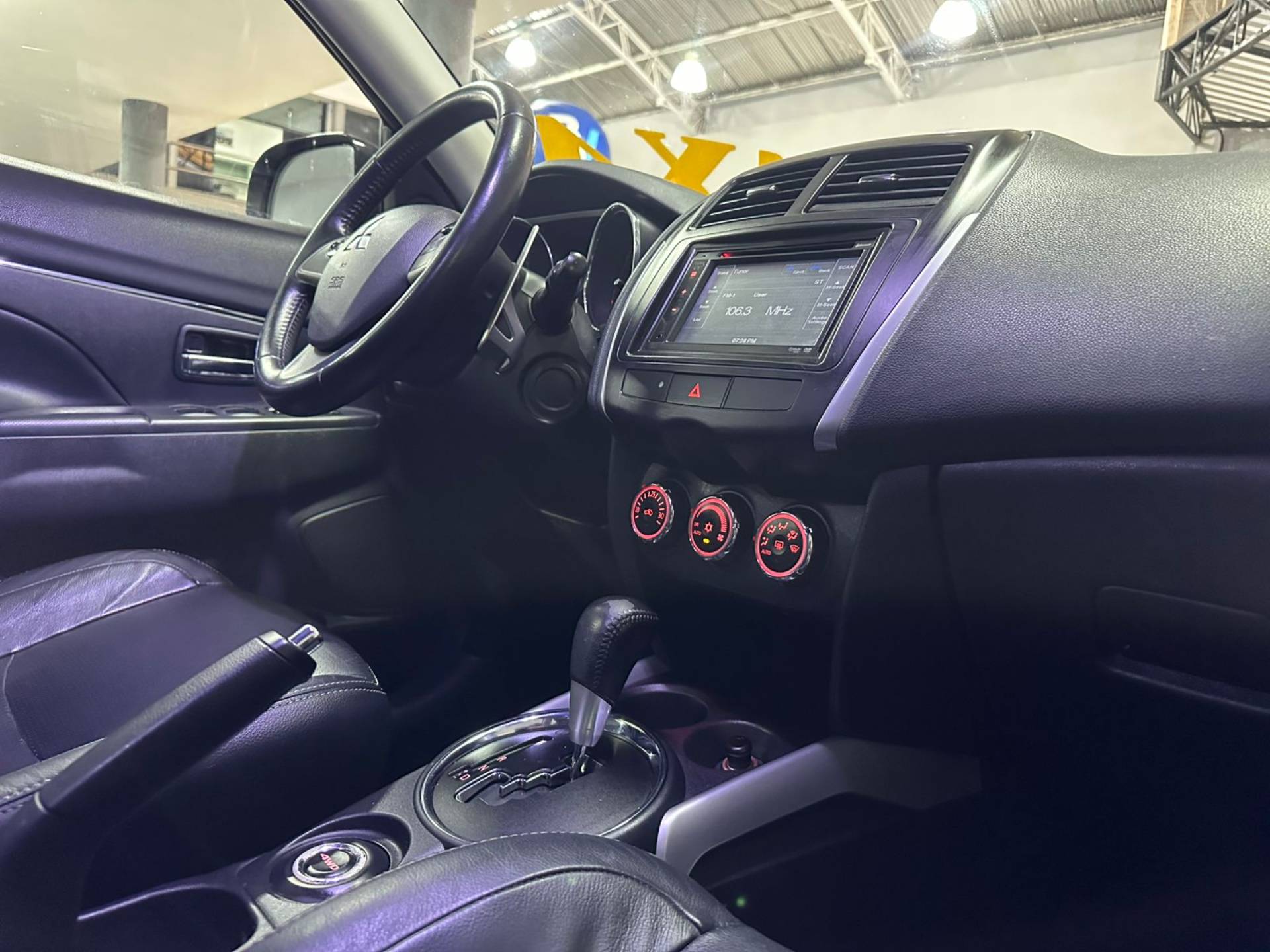 MITSUBISHI ASX