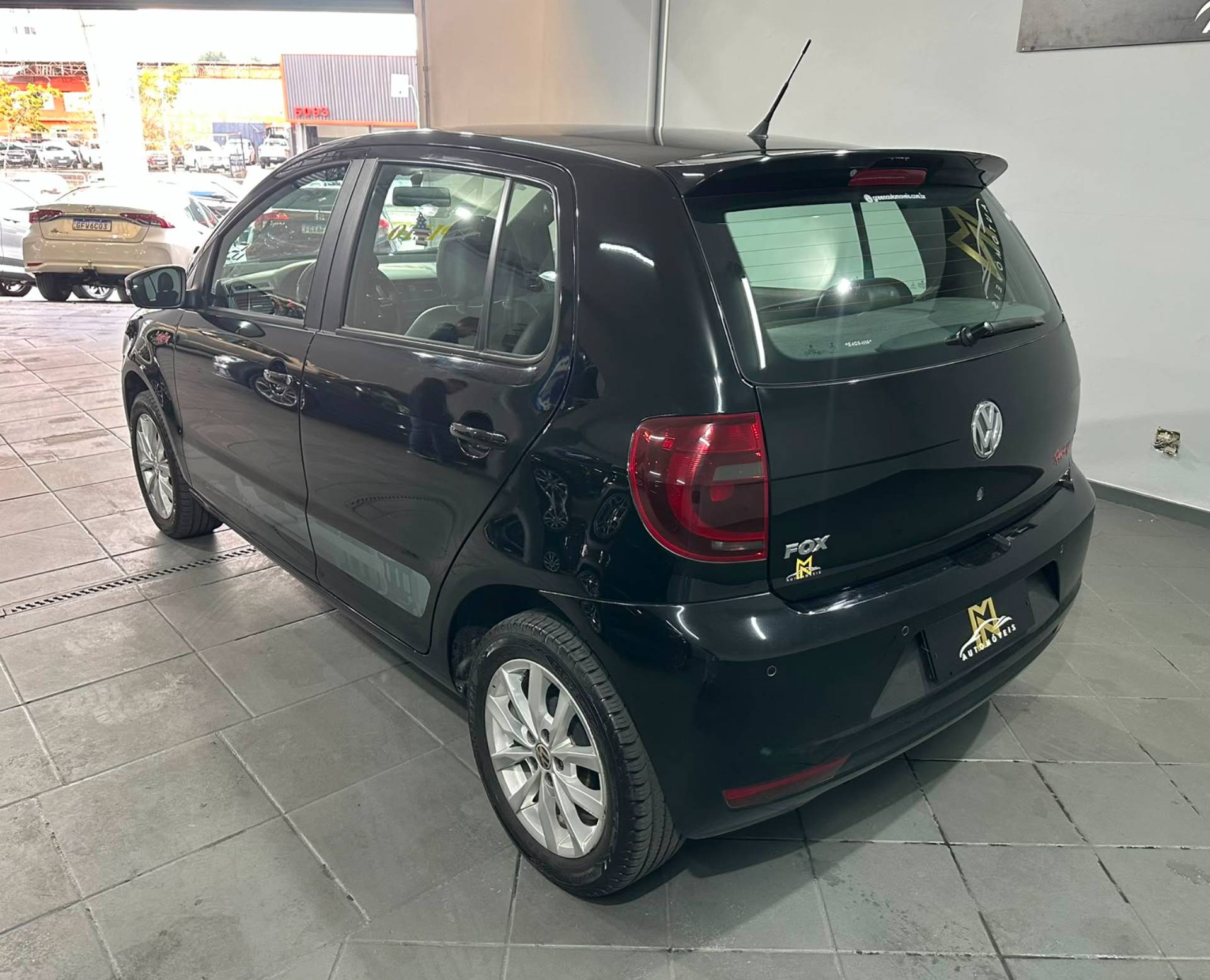 VOLKSWAGEN FOX