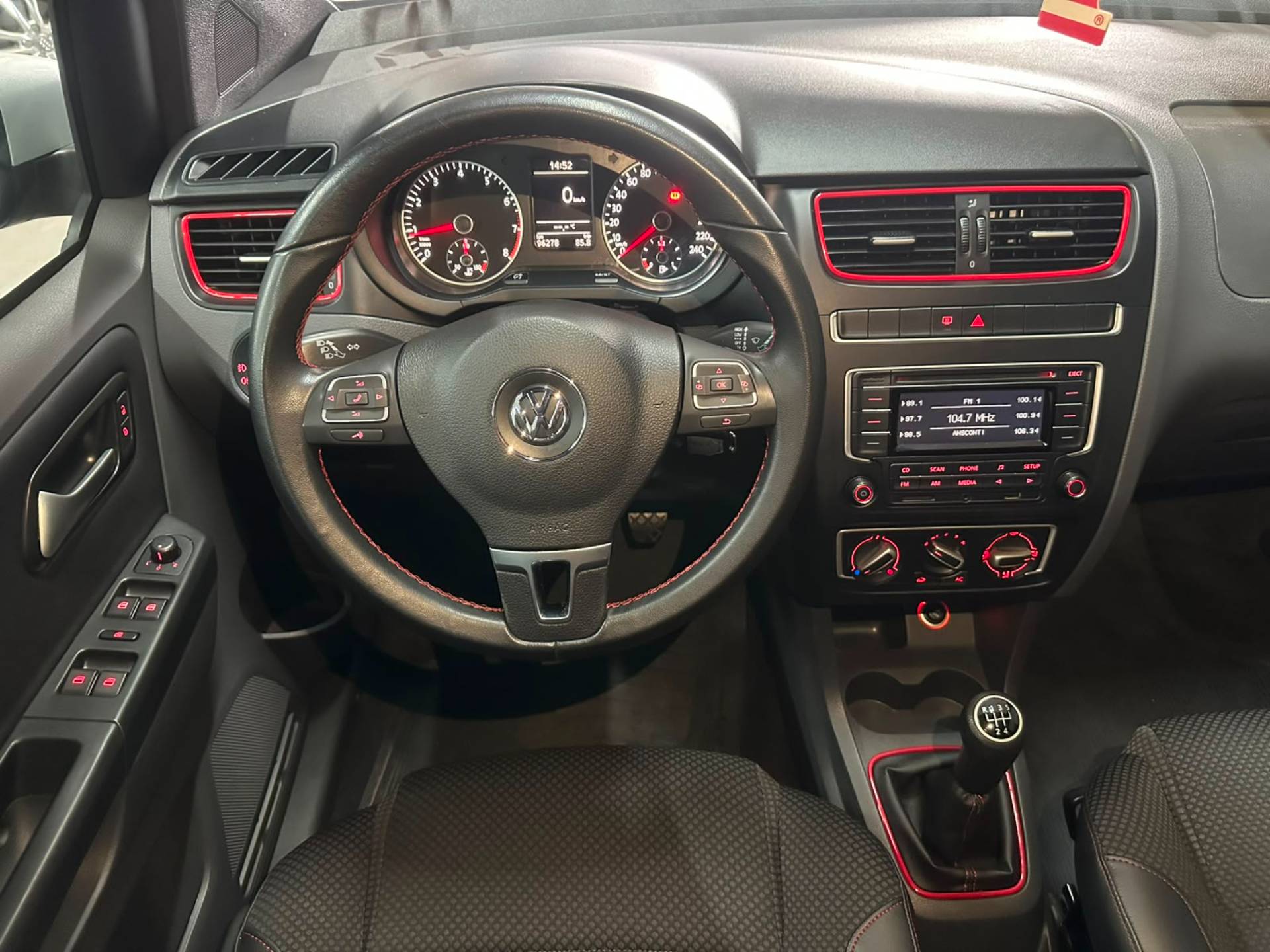 VOLKSWAGEN FOX