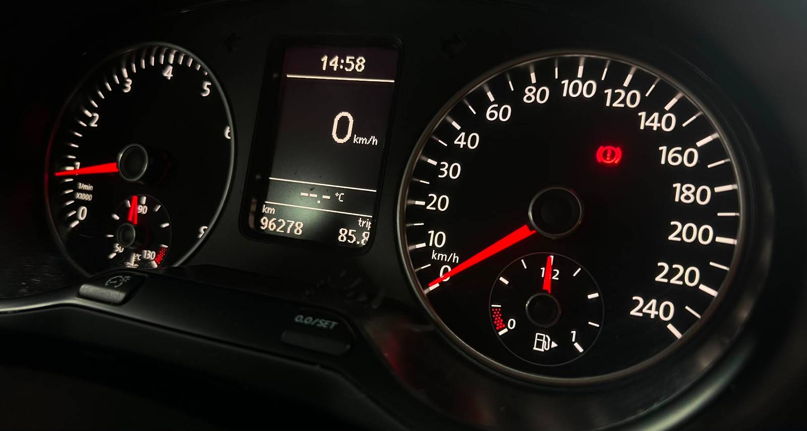 VOLKSWAGEN FOX