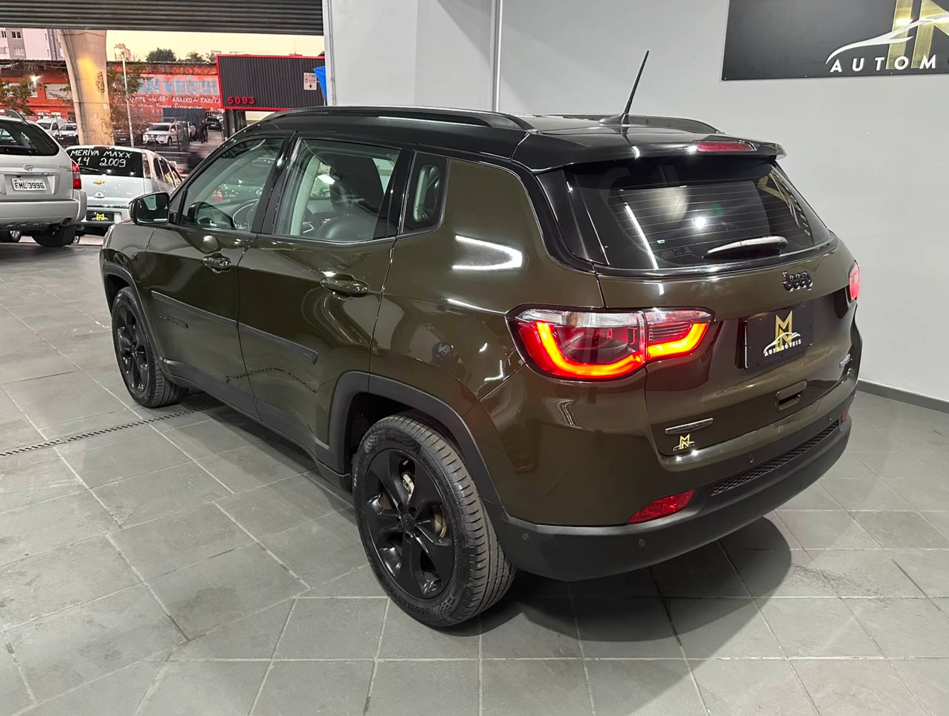 JEEP COMPASS
