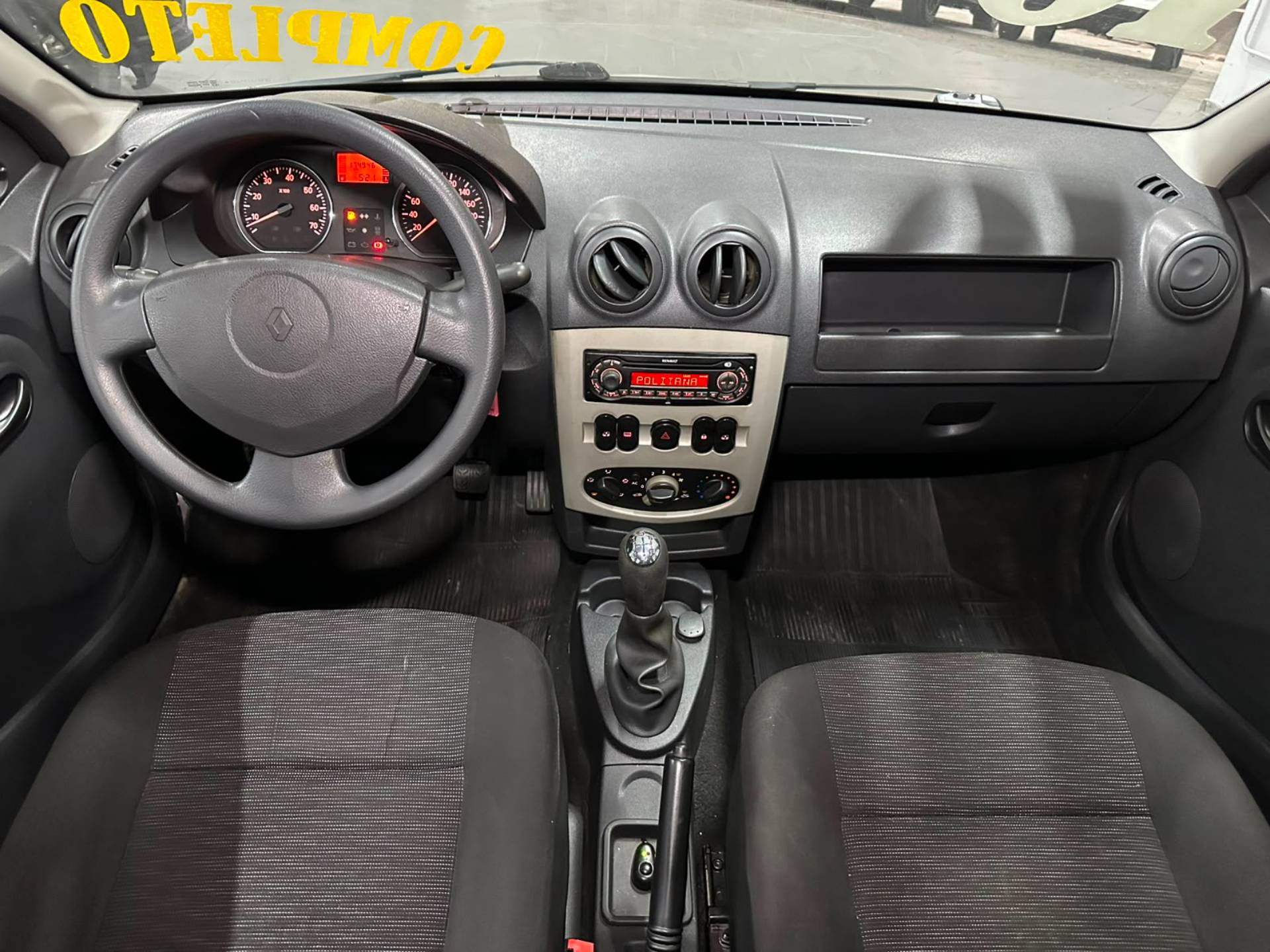 RENAULT LOGAN