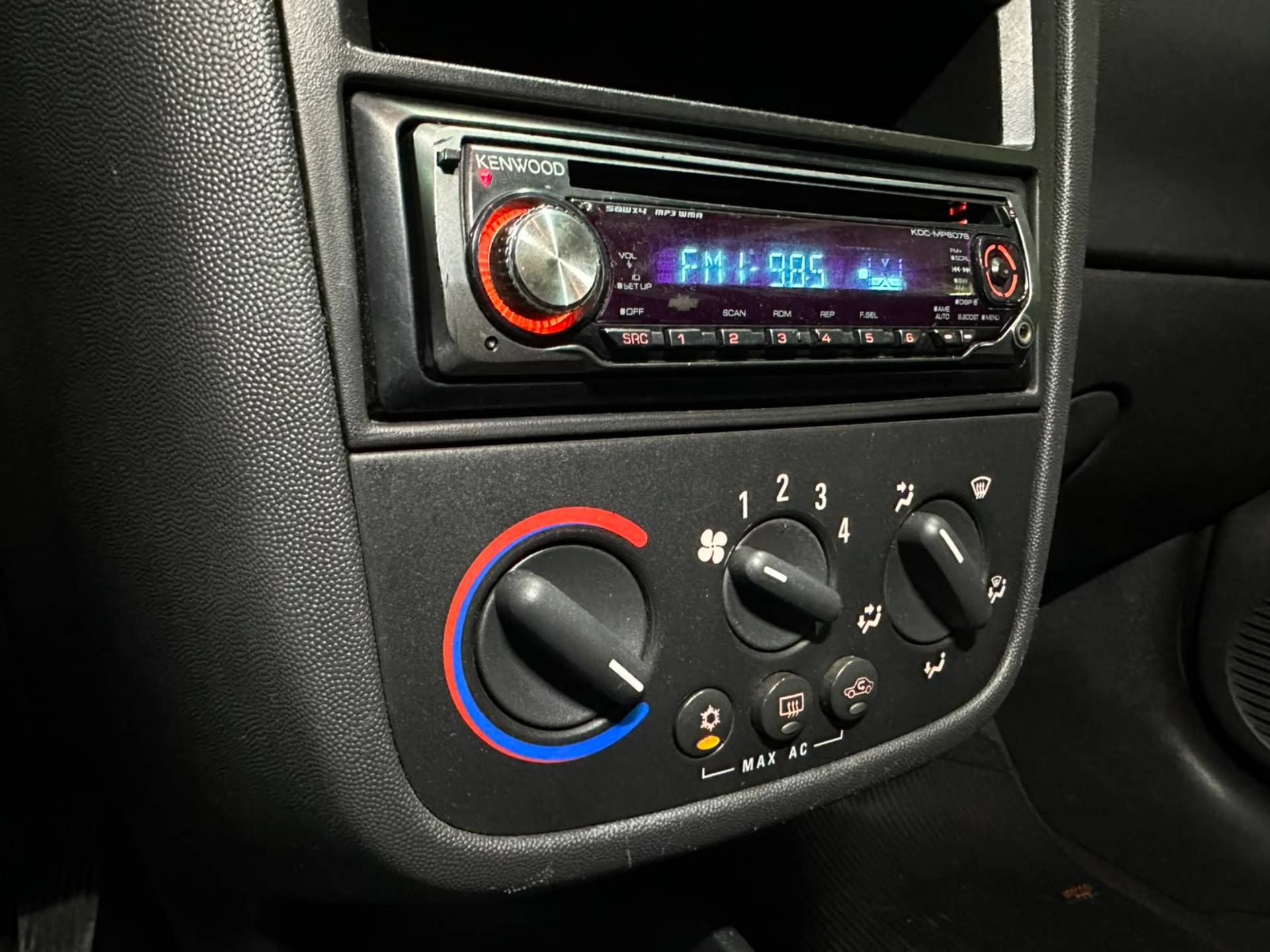CHEVROLET CORSA