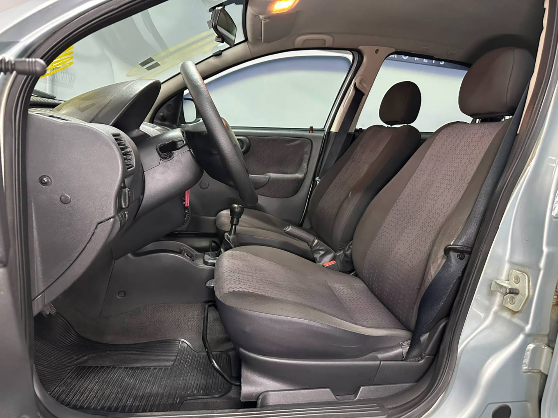 CHEVROLET CORSA
