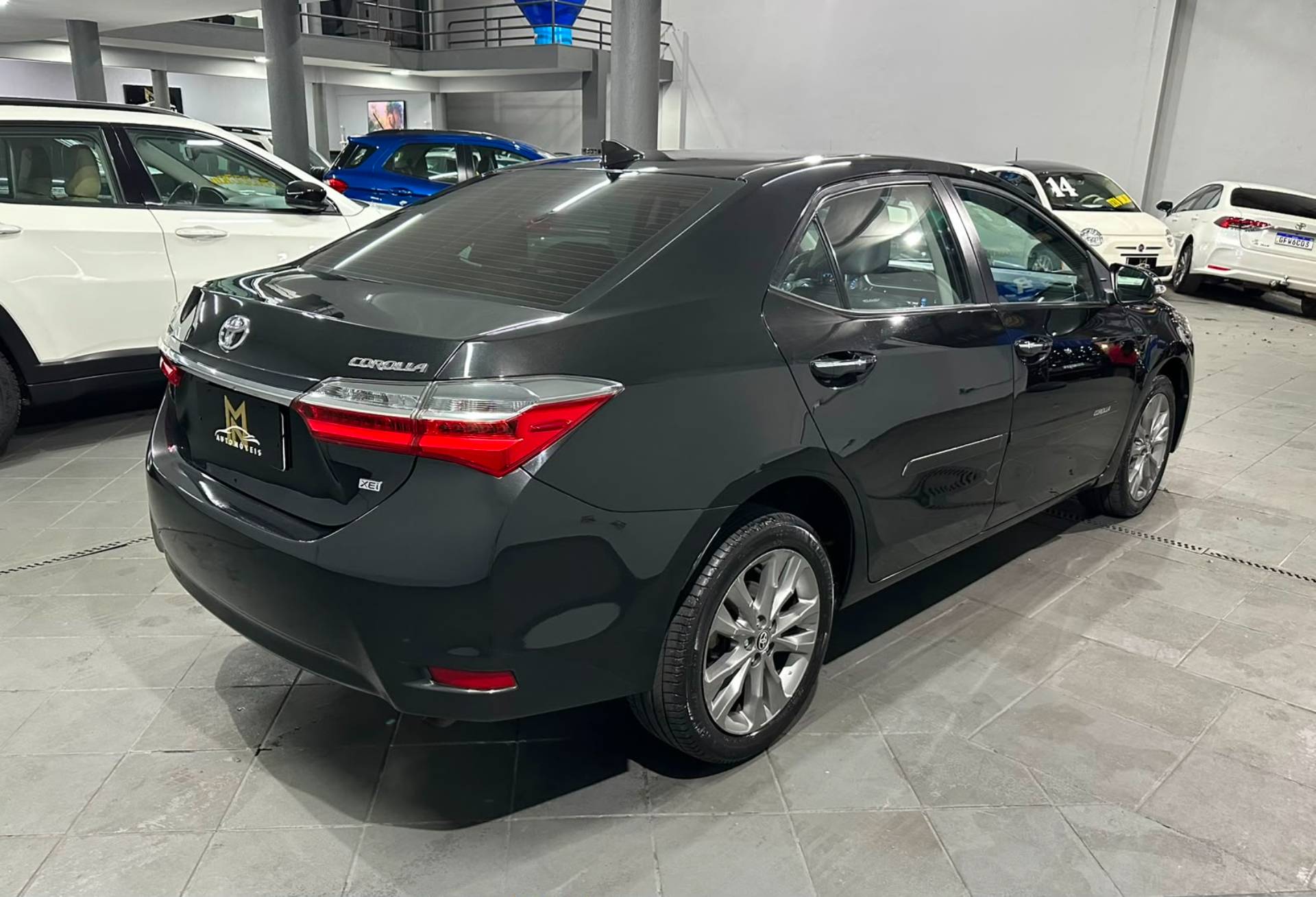 TOYOTA COROLLA