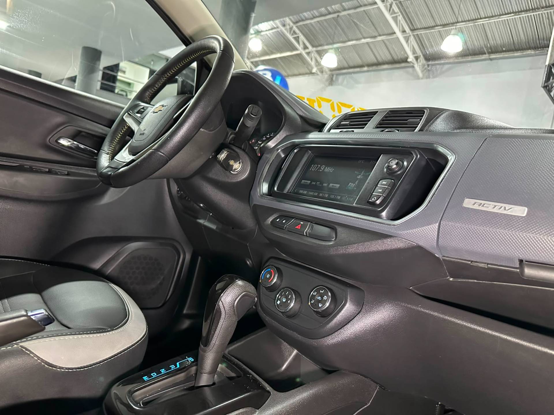 CHEVROLET SPIN