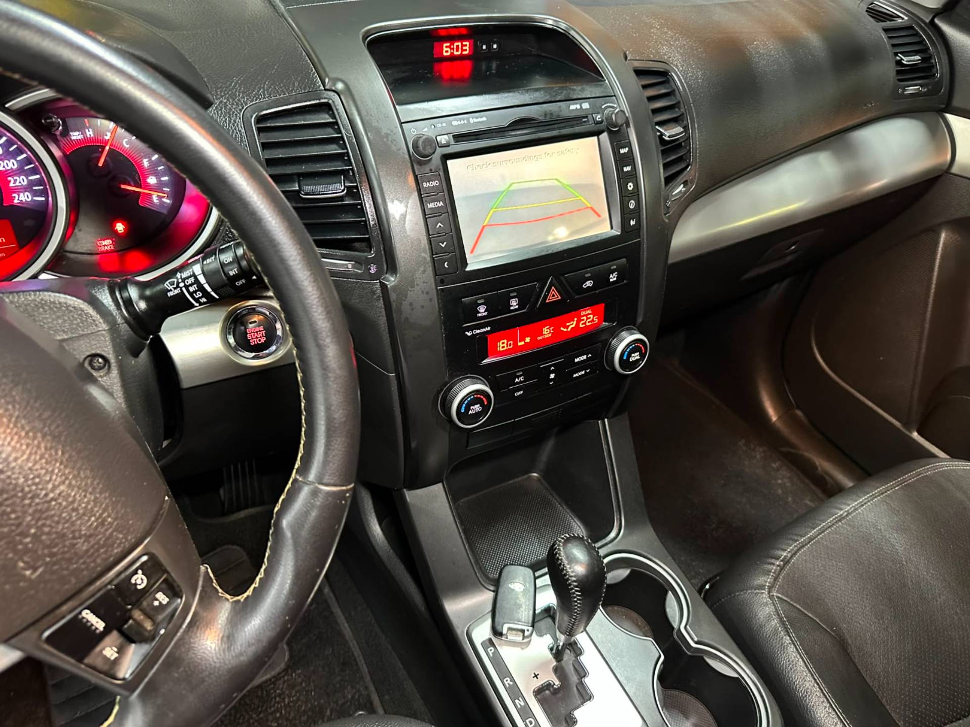 KIA SORENTO