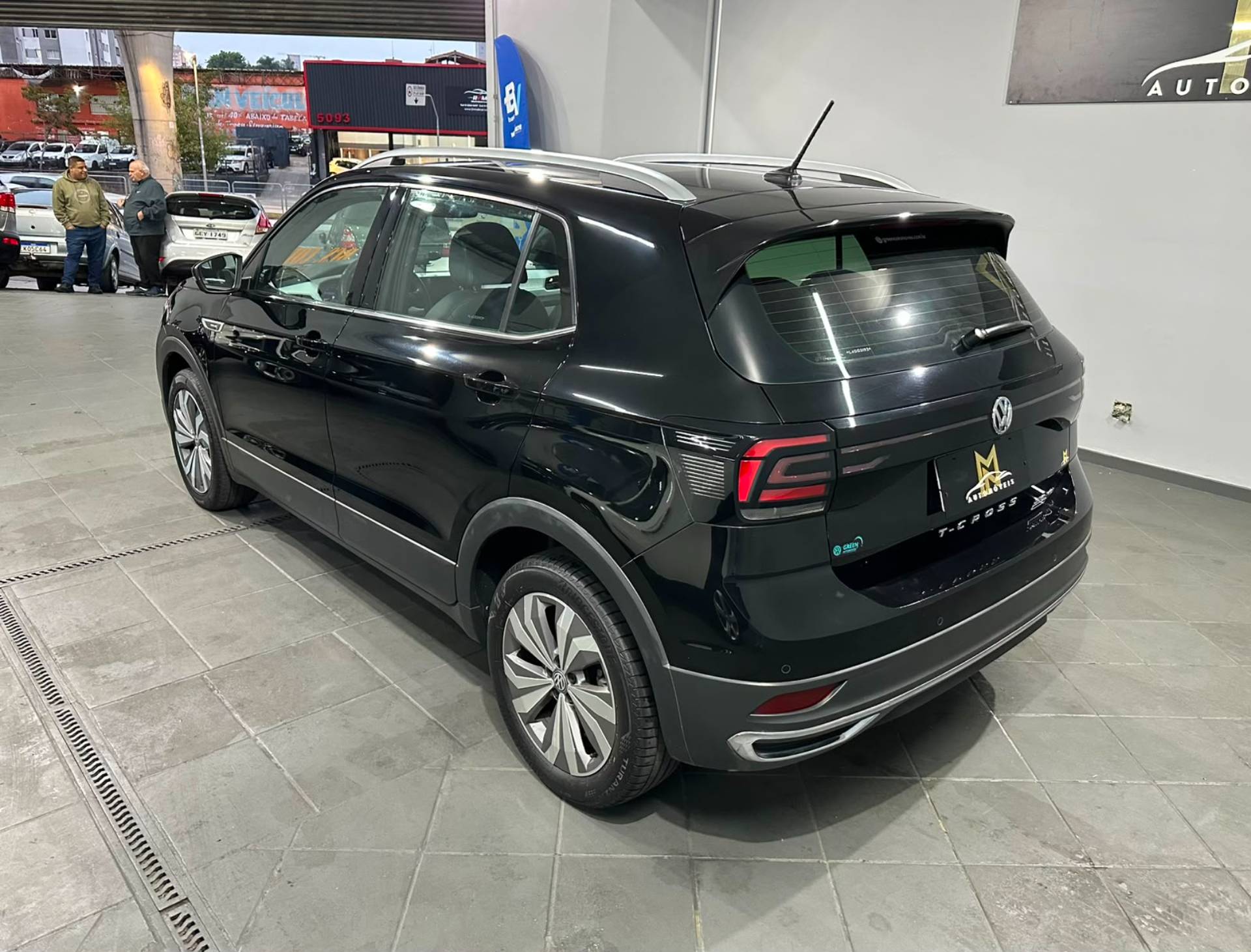 VOLKSWAGEN T-CROSS
