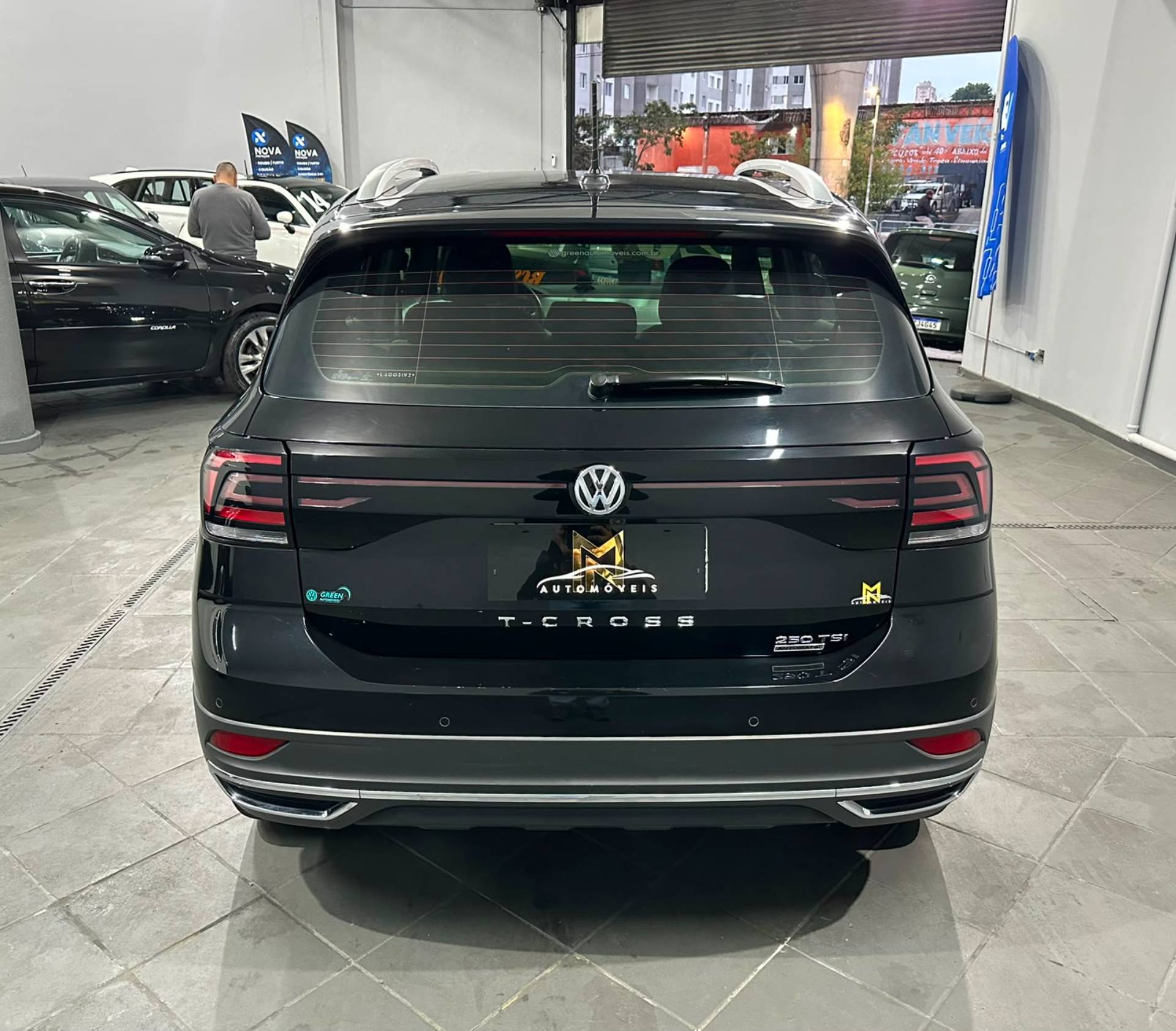 VOLKSWAGEN T-CROSS