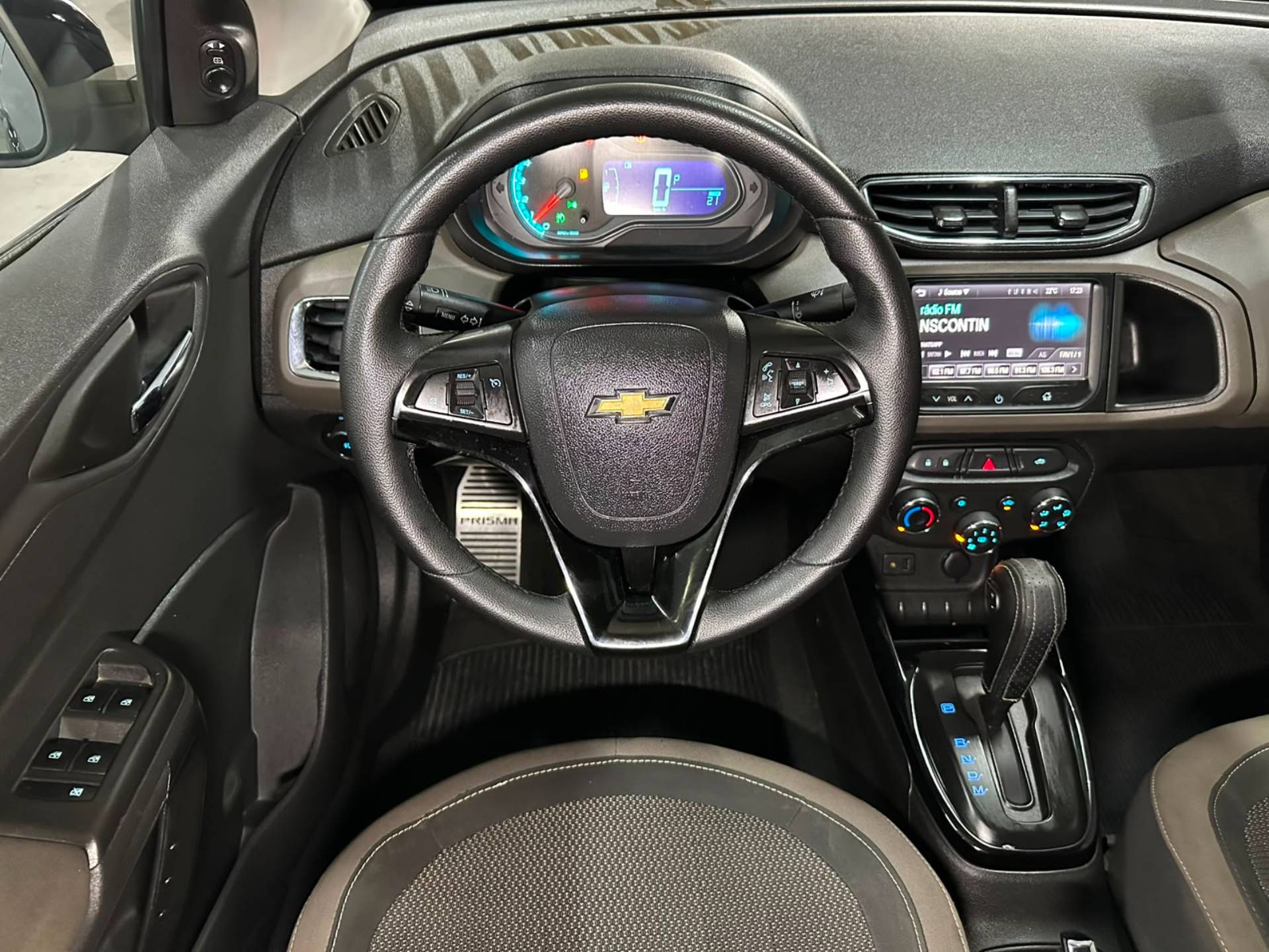 CHEVROLET PRISMA