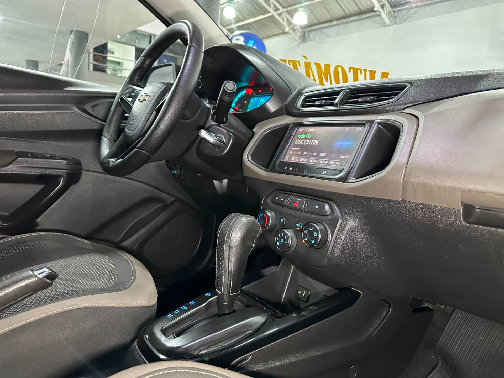 CHEVROLET PRISMA