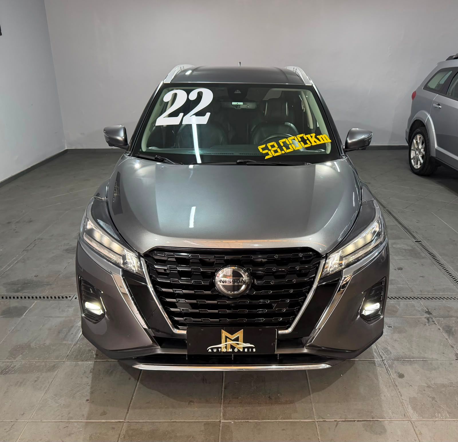 NISSAN KICKS