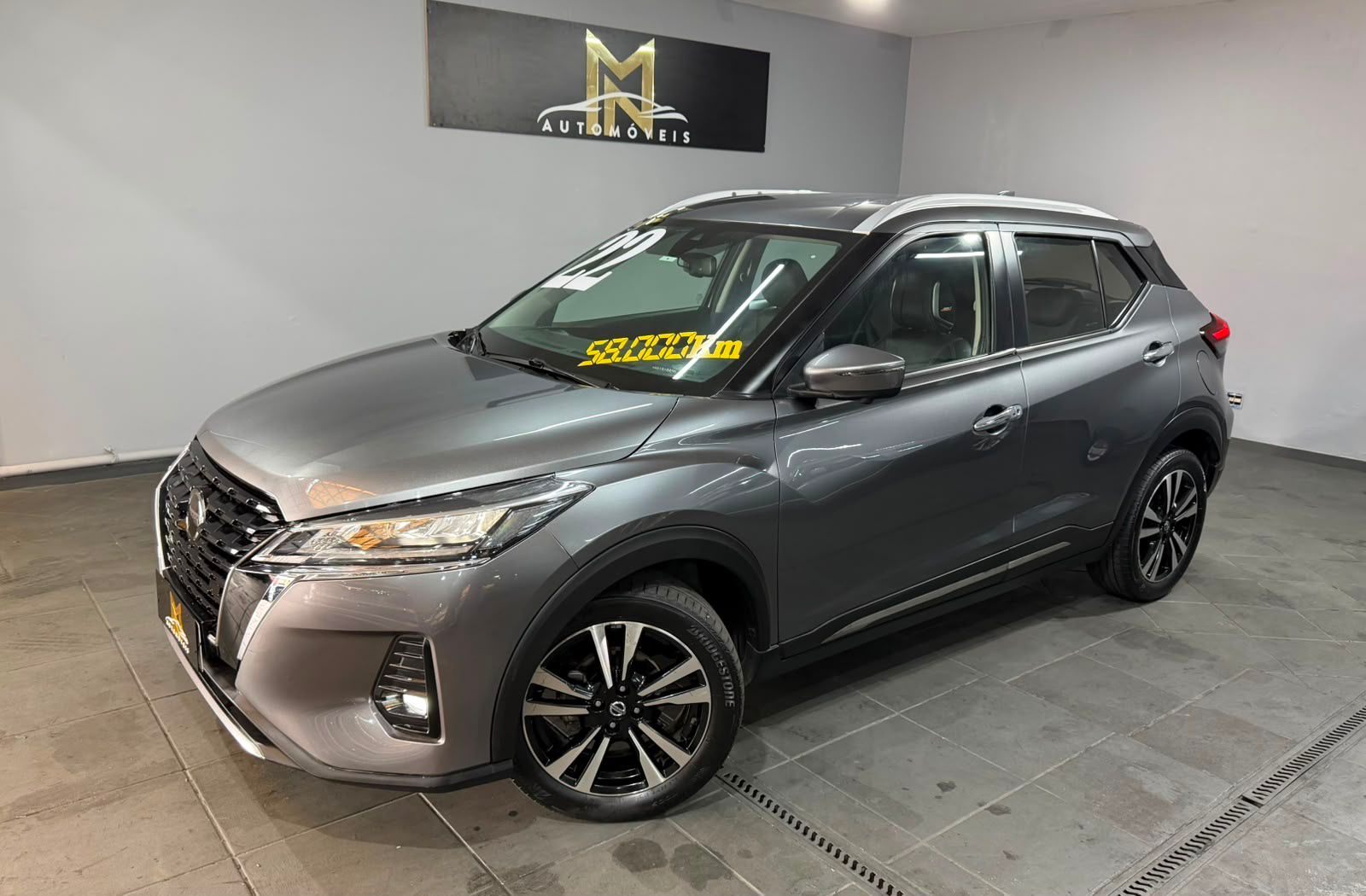 NISSAN KICKS