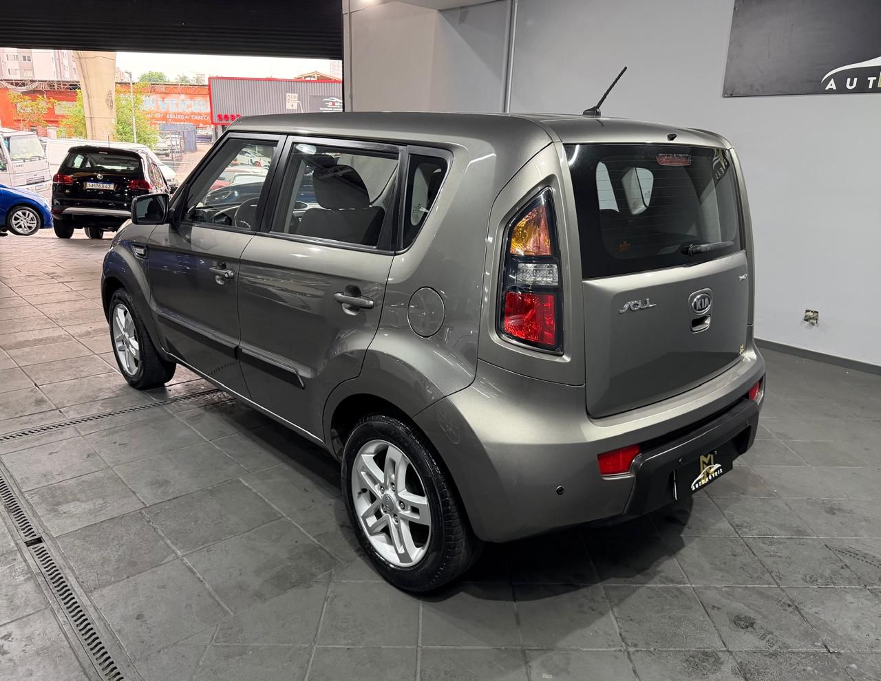KIA SOUL